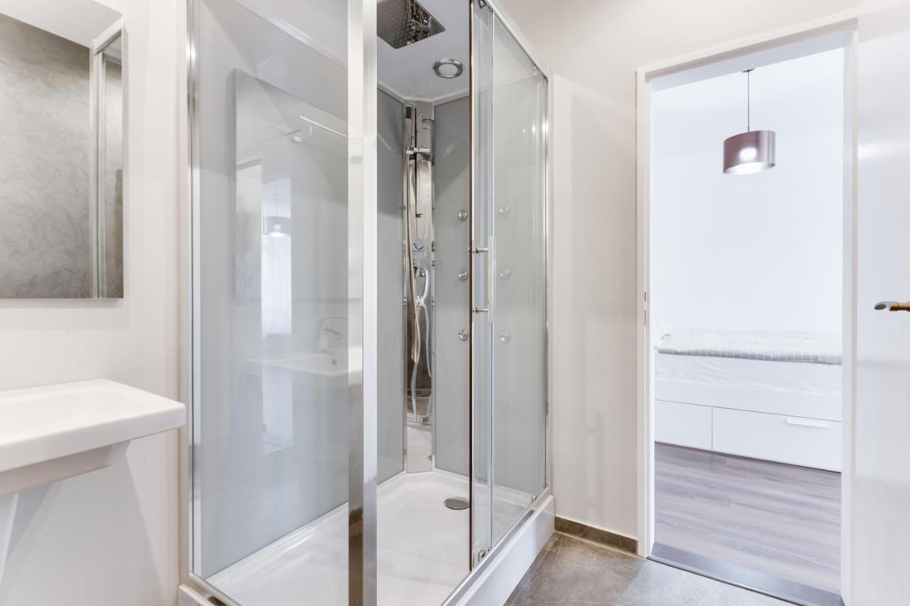 Free Days Luxury Apartment 布拉格 外观 照片